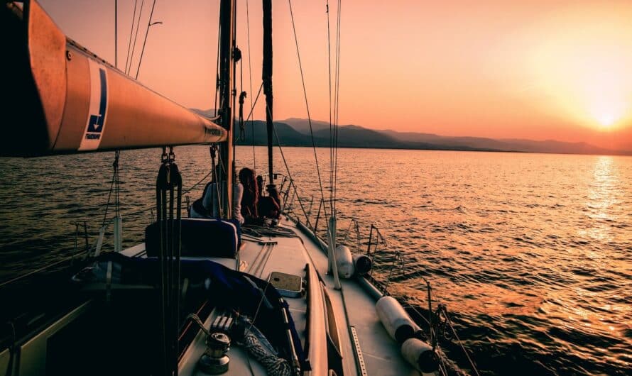 Quelles règles appliquer pour une location de bateaux avec skipper à Hyères ?