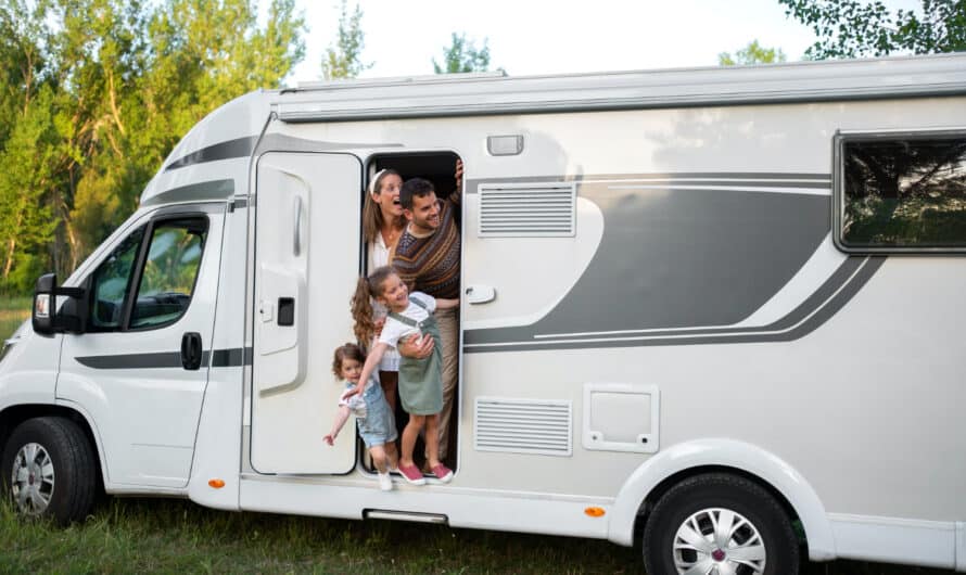 Camping car en famille: ce qu’il faut savoir avant de partir !